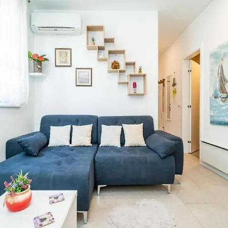 Apartment Anka *