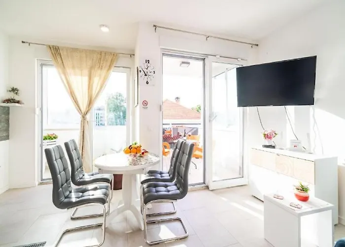 Anka דוברובניק